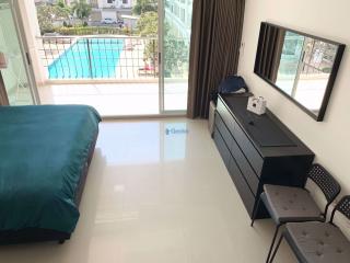 Studio Condo in Platinum Suites Jomtien C010352