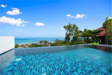 Luxury Sunset Sea View: 3 bedroom villa: For Sale