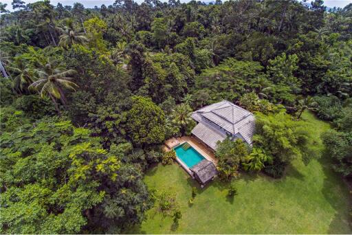 3 BEDS 4 BATHS POOL VILLA FOR SALE IN MAE NUM