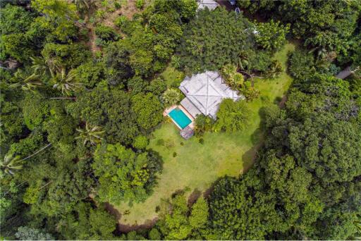 3 BEDS 4 BATHS POOL VILLA FOR SALE IN MAE NUM