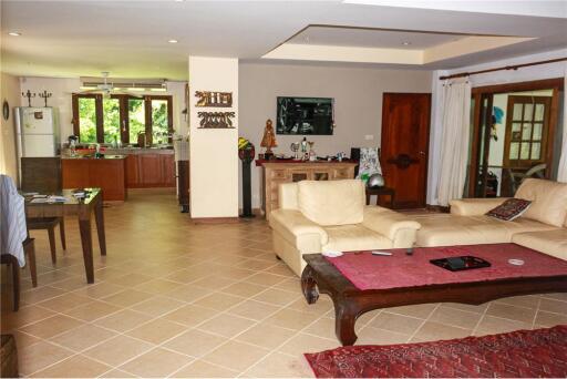 3 BEDS 4 BATHS POOL VILLA FOR SALE IN MAE NUM