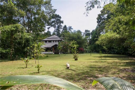 3 BEDS 4 BATHS POOL VILLA FOR SALE IN MAE NUM