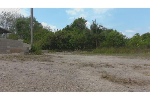 LAND FOR SALE AONUMMAO