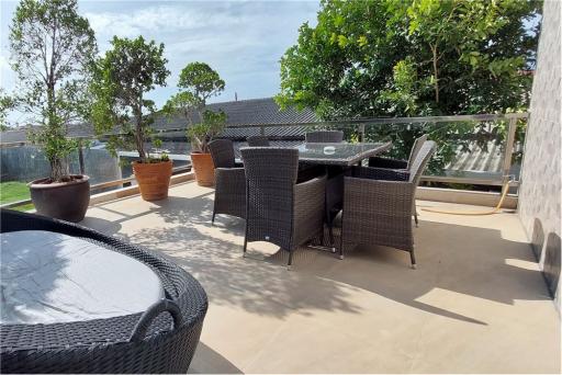 Luxury 5 Bedroom Private house in soi Khaotalo - 920471009-59