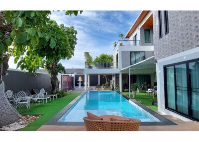 Luxury 5 Bedroom Private house in soi Khaotalo - 920471009-59