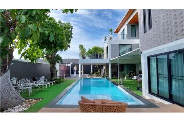 Luxury 5 Bedroom Private house in soi Khaotalo