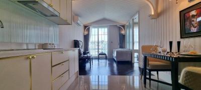 Grand Florida Beachfront Condo for Sale