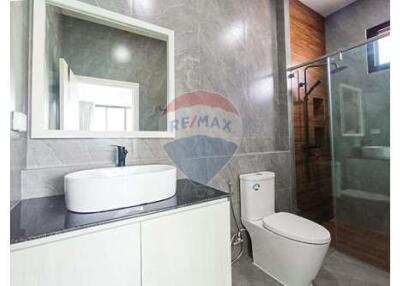 3 Bed 3 Bath Modern Villa in Hua Hin Soi 88 - 920601001-206