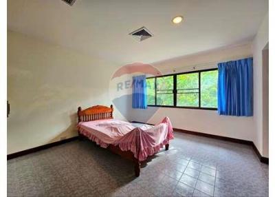 Palm Hills Condominium, 2 Bed 2 Bath on the 3rd Fl - 920601001-184