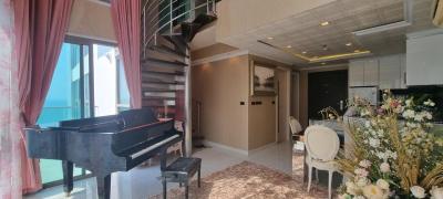 Duplex Unit for Sale in Wongamat Tower