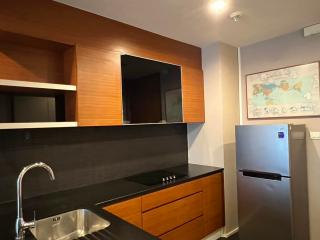 Ashton Morph 38 2-Bedroom 2-Bathroom Fully-Furnished Condo for Rent