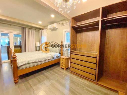 3 bedroom House in Silk Road East Pattaya