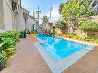 3 bedroom House in Silk Road East Pattaya