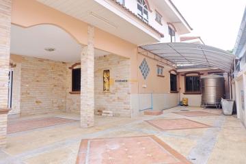 4 bedroom House in Wonderland 2 Pattaya