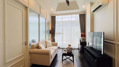 1 bedroom Condo in Grand Florida Beachfront Condo Resort Pattaya Na Jomtien