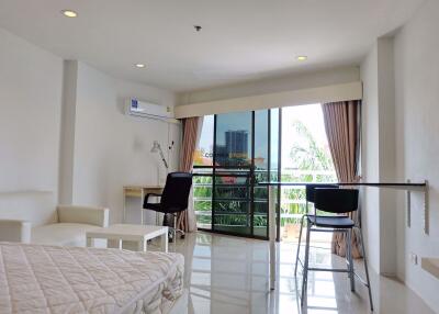 Studio bedroom Condo in View Talay 2 Jomtien