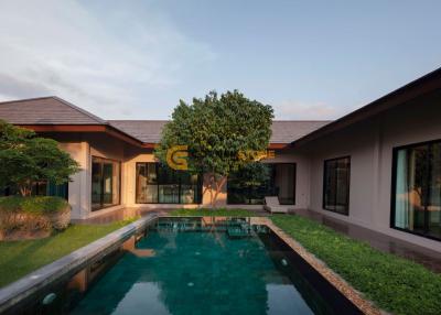 บ้านหลังนี้มี 3 ห้องนอน  อยู่ในโครงการชื่อ Baan Pattaya 6  ตั้งอยู่ที่ ห้วยใหญ่