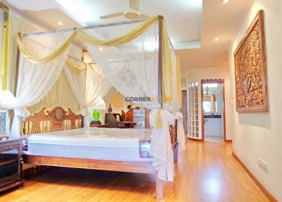 3 bedroom House in  Pratumnak