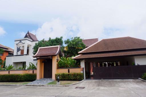 6 bedroom House in Phu Tara East Pattaya