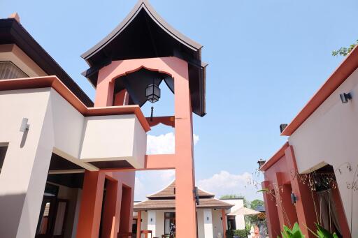 6 bedroom House in Phu Tara East Pattaya