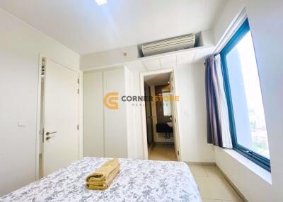 คอนโดนี้ มีห้องนอน 2 ห้องนอน  อยู่ในโครงการ คอนโดมิเนียมชื่อ Zire Wongamat 