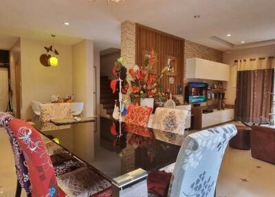 3 Beds House for Sale in East Pattaya