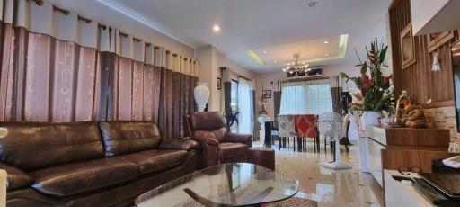 3 Beds House for Sale in East Pattaya