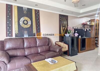 คอนโดนี้ มีห้องนอน 1 ห้องนอน  อยู่ในโครงการ คอนโดมิเนียมชื่อ Jomtien Beach Condominium 