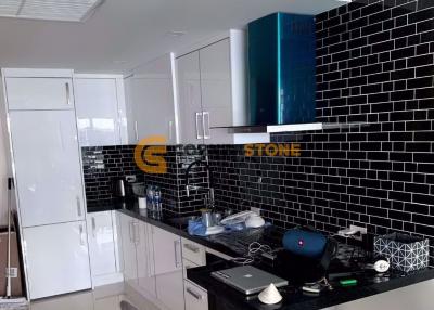 2 bedroom Condo in Grand Avenue Residence Pattaya