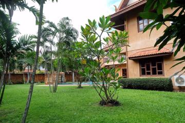 4 bedroom House in Lanna Villa East Pattaya