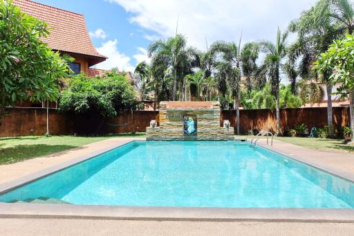 4 bedroom House in Lanna Villa East Pattaya