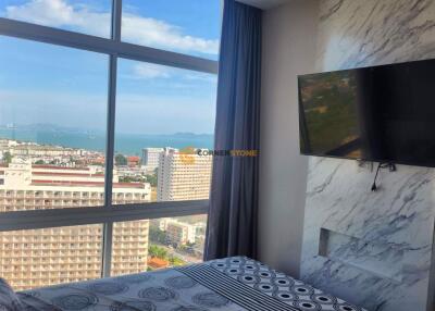 คอนโดนี้มี 1 ห้องนอน  อยู่ในโครงการ คอนโดมิเนียมชื่อ The Grand Jomtien Pattaya Beach 