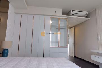 2 bedroom Condo in Zire Wongamat Wongamat