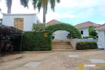 4 bedroom House in Miami Villas East Pattaya
