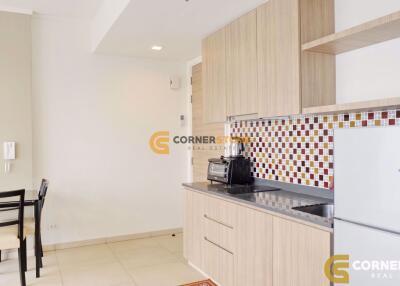 1 bedroom Condo in Zire Wongamat Wongamat