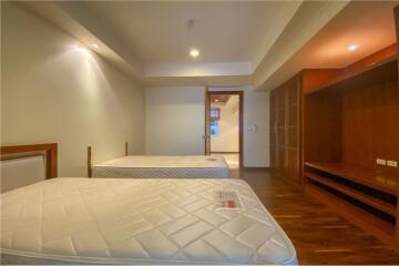 3 bed 3 bath for rent Pet-friendly Sathorn area - 920071049-700