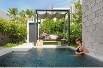 private pool villas guaranteed return 6%.