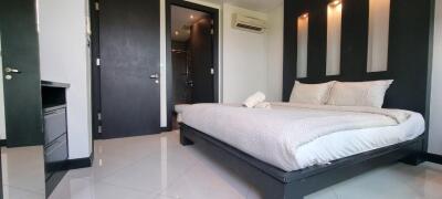 Jomtien House with Private Pool for Sale