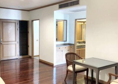 1 Bed 1 Bath 65 SQ.M. Baan Chaopraya Condo