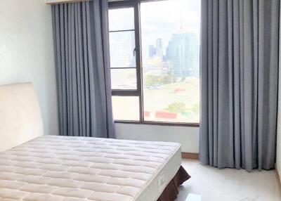 1 Bed 1 Bath 65 SQ.M. Baan Chaopraya Condo