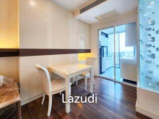 1 Bed 1 Bath 45 SQ.M The Room Sukhumvit 62