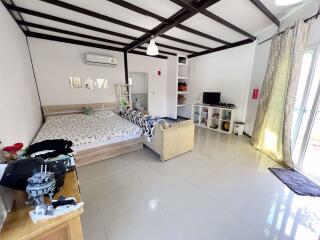 4 Bedrooms House East Pattaya H010418