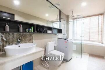 2 Bedroom Condo for sale at The Baycliff Patong