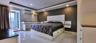 Pattaya Beach Condo for Sale