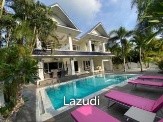 4 Beds  Pool villa for Sale in Rawai