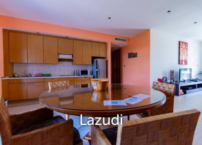 BLUE LAGOON : 2 Bed condo with Pool View