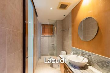 BLUE LAGOON : 2 Bed condo Pool Access