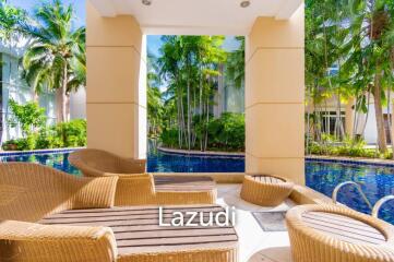 BLUE LAGOON : 2 Bed condo Pool Access