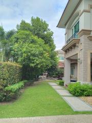 House for sale next to Ratchaphruek Road. Near Laddarom Elegance International School Ratchaphruk -