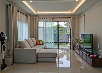 House for sale, Saransiri, Chaiyaphruek-Chaengwattana, area 93 square meters, usable area of the